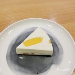 吃冻蜜瓜,冰爽冻蜜瓜，尽享清凉美味